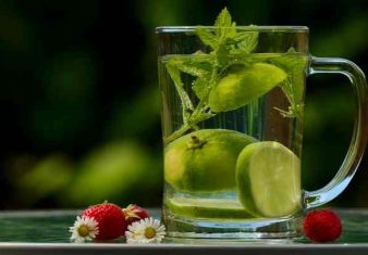 Detoxing your body can help you lose weight.